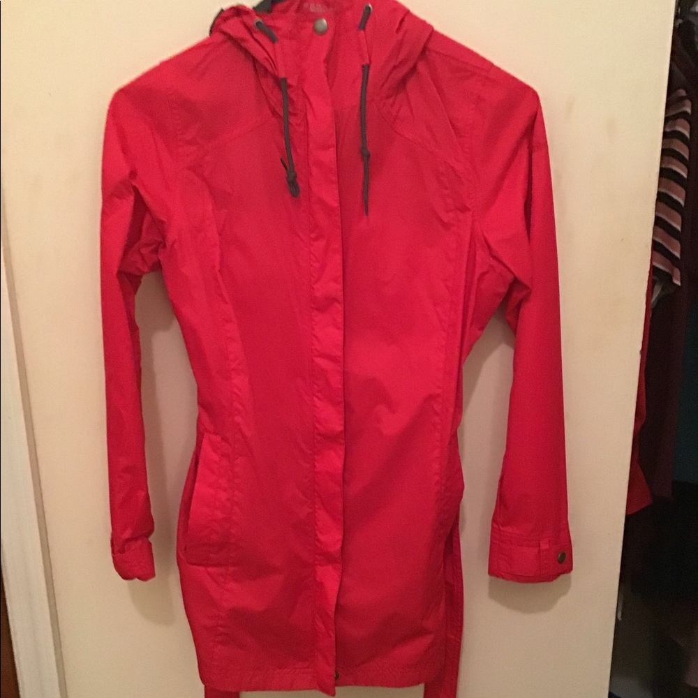 Columbia rain jacket